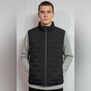 Men's Lightweight Vest Black Wind Resistant NWOT